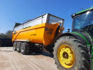 Benne CM320 9m